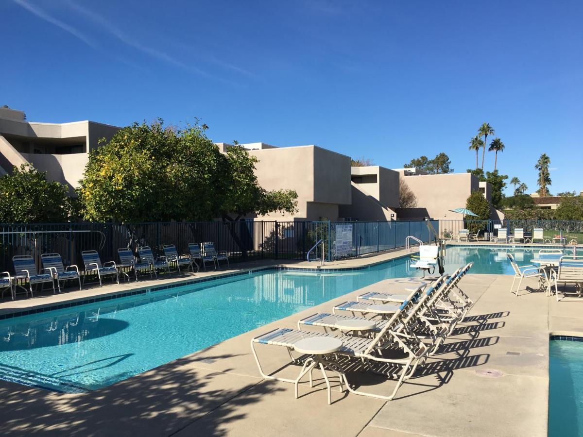 Getaways At Vista Mirage Resort Palm Springs Exterior photo