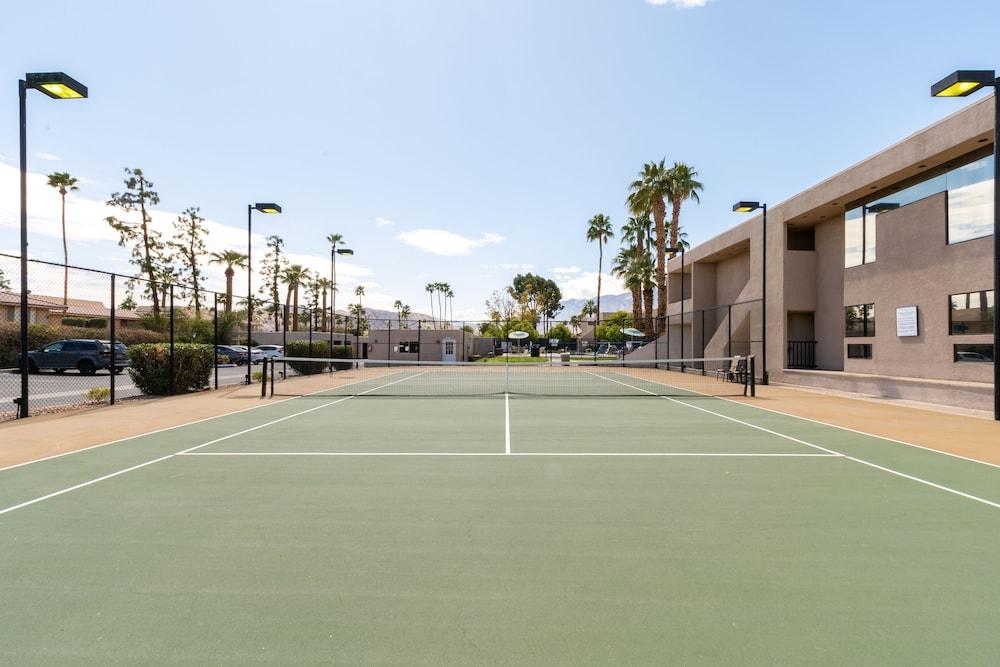 Getaways At Vista Mirage Resort Palm Springs Exterior photo
